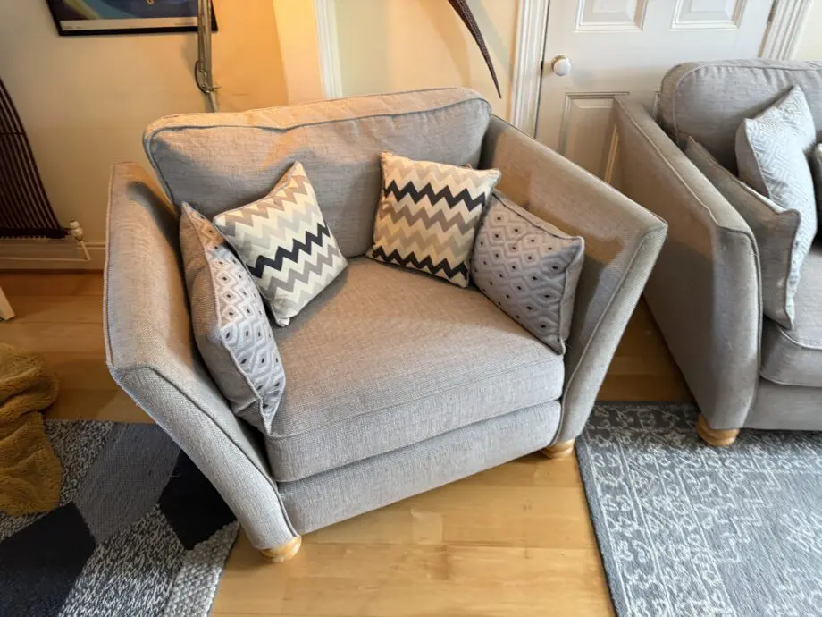Large sofa and armchair set - Oak Furniture Land