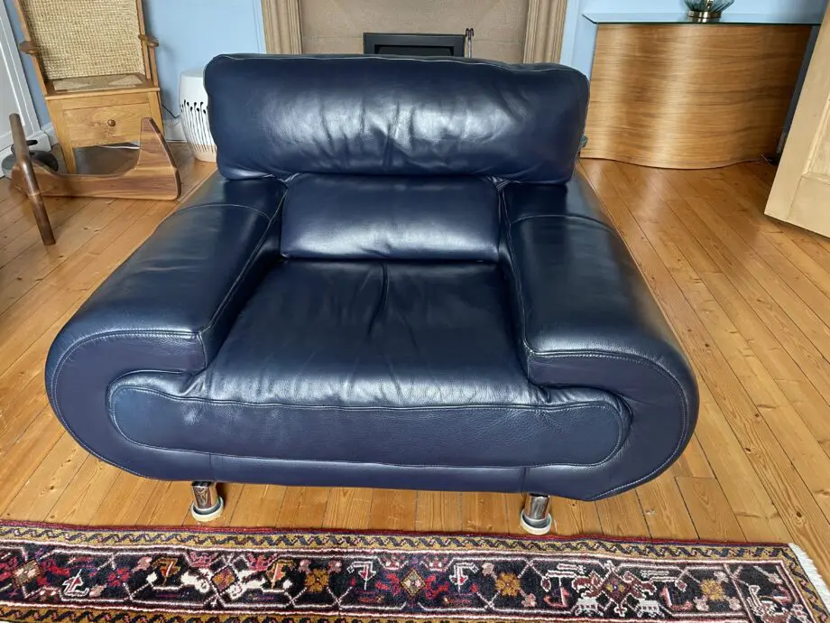Designer Italian Leather three piece sofa suite