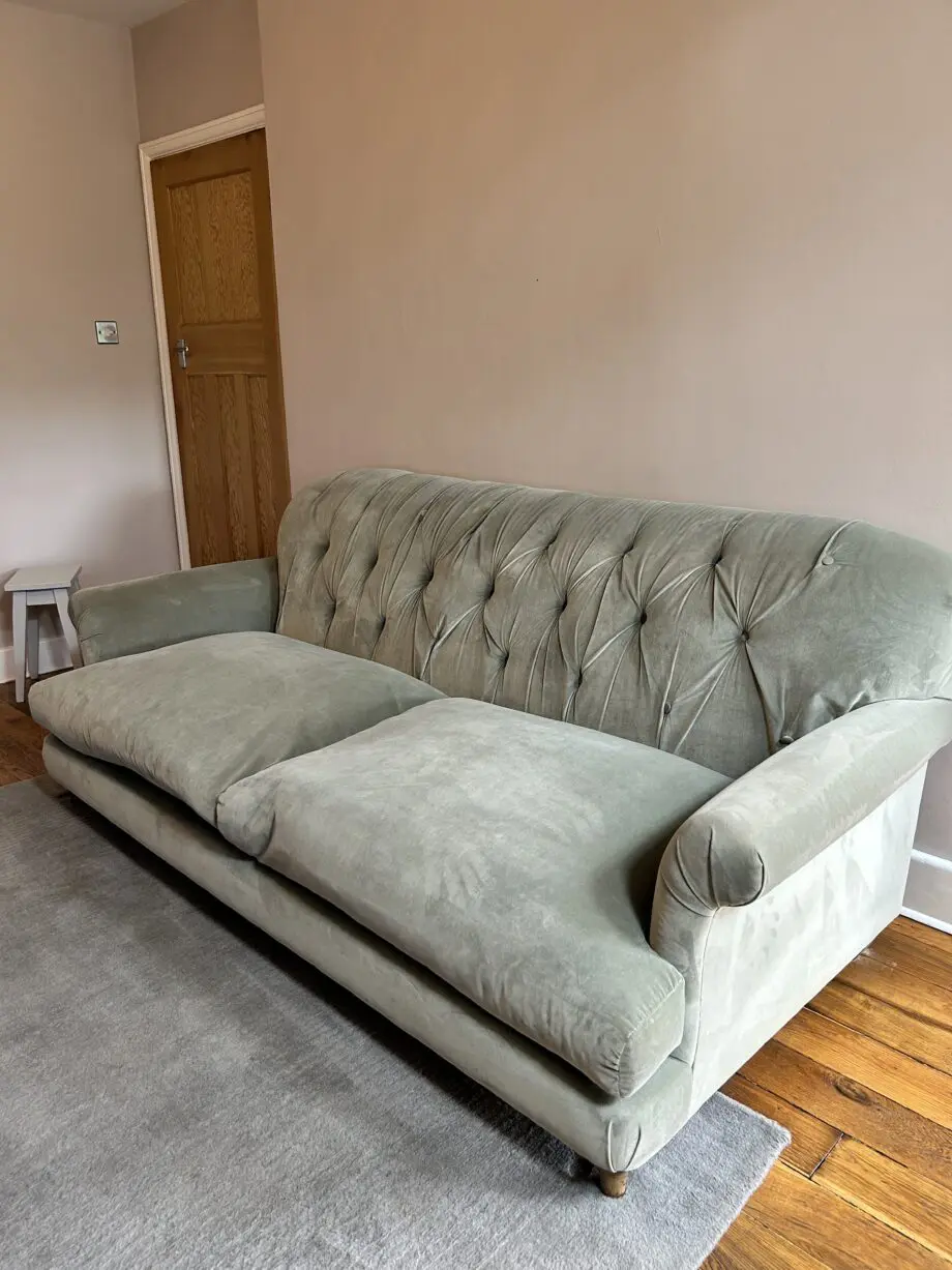 Loaf velvet sofa