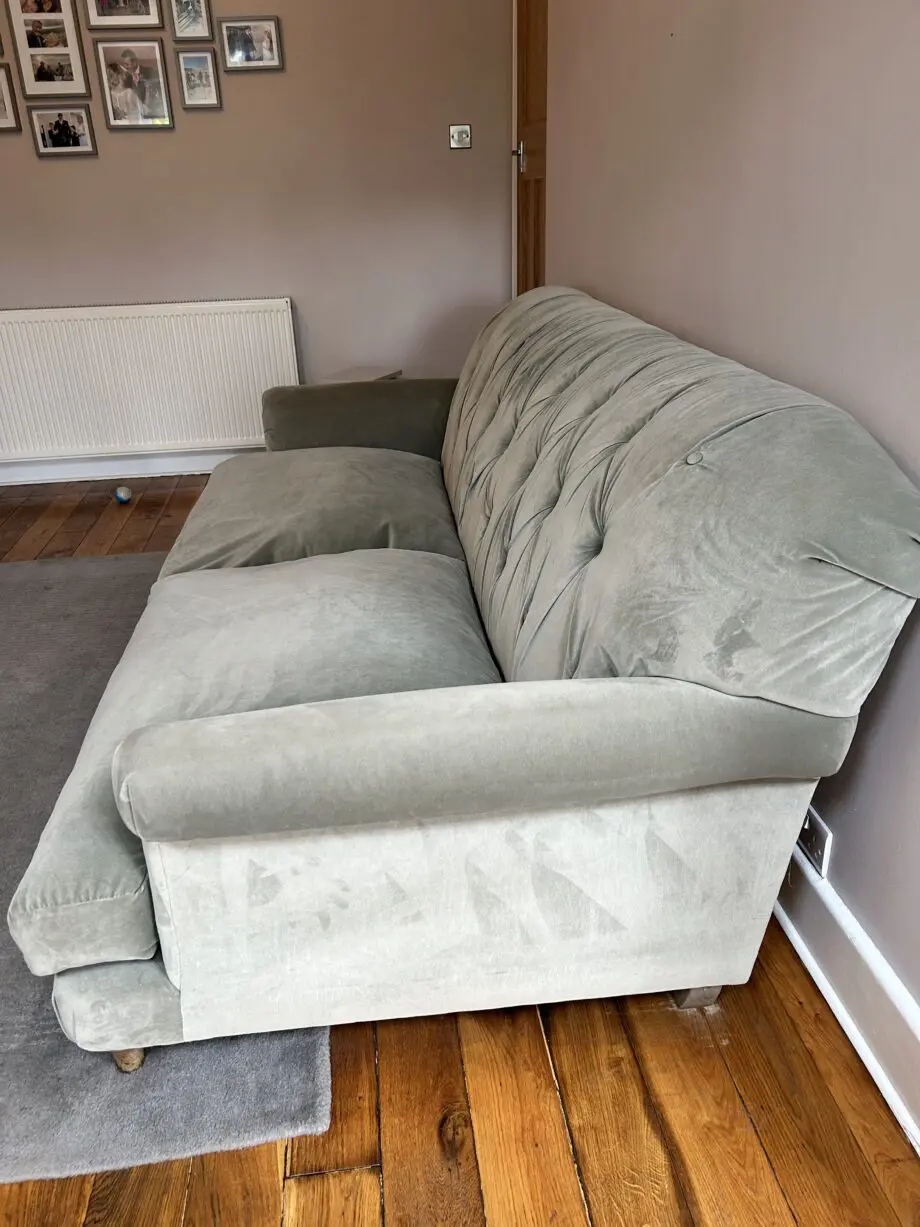 Loaf velvet sofa