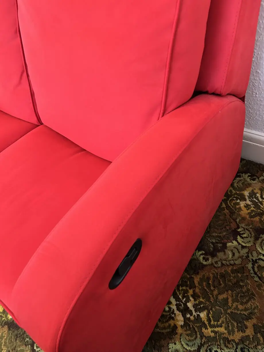 Stunning Red 2-seater recliner sofa by DeCoro