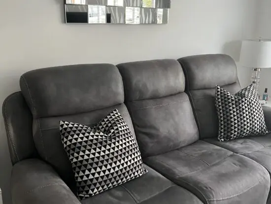 2 and 3 seater recliner sofas