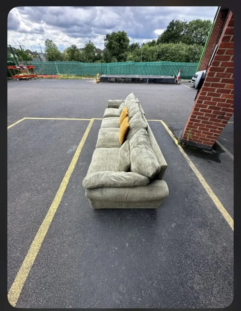 4 seater comfy sofa