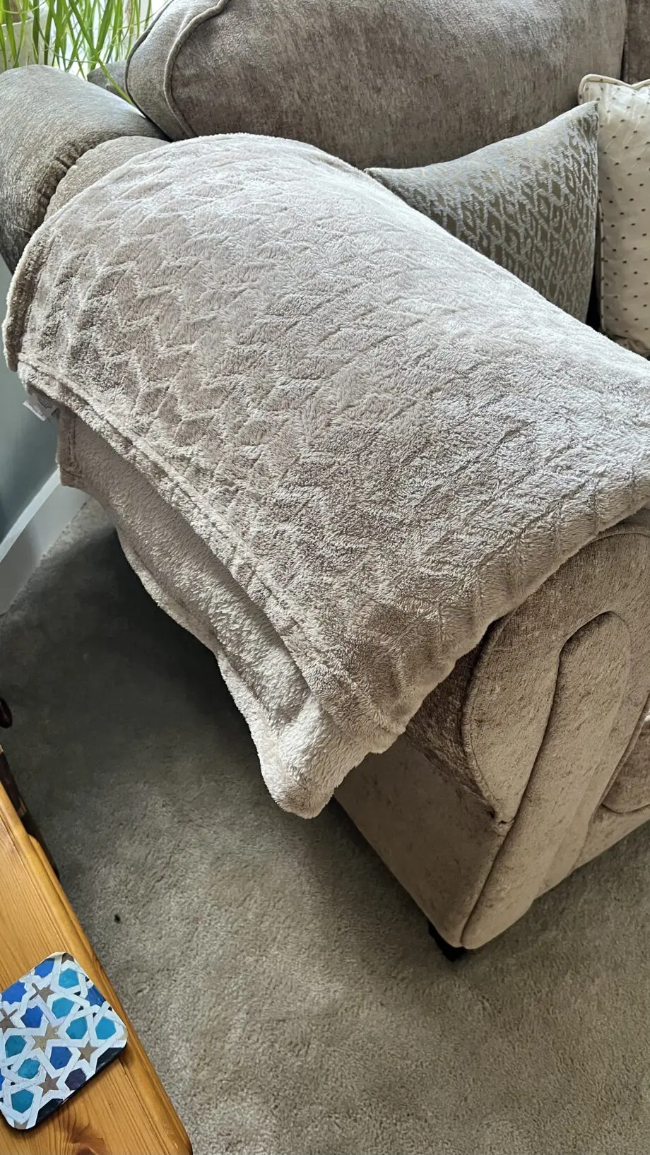Elegant super comfortable good as new