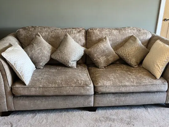 Elegant super comfortable good as new