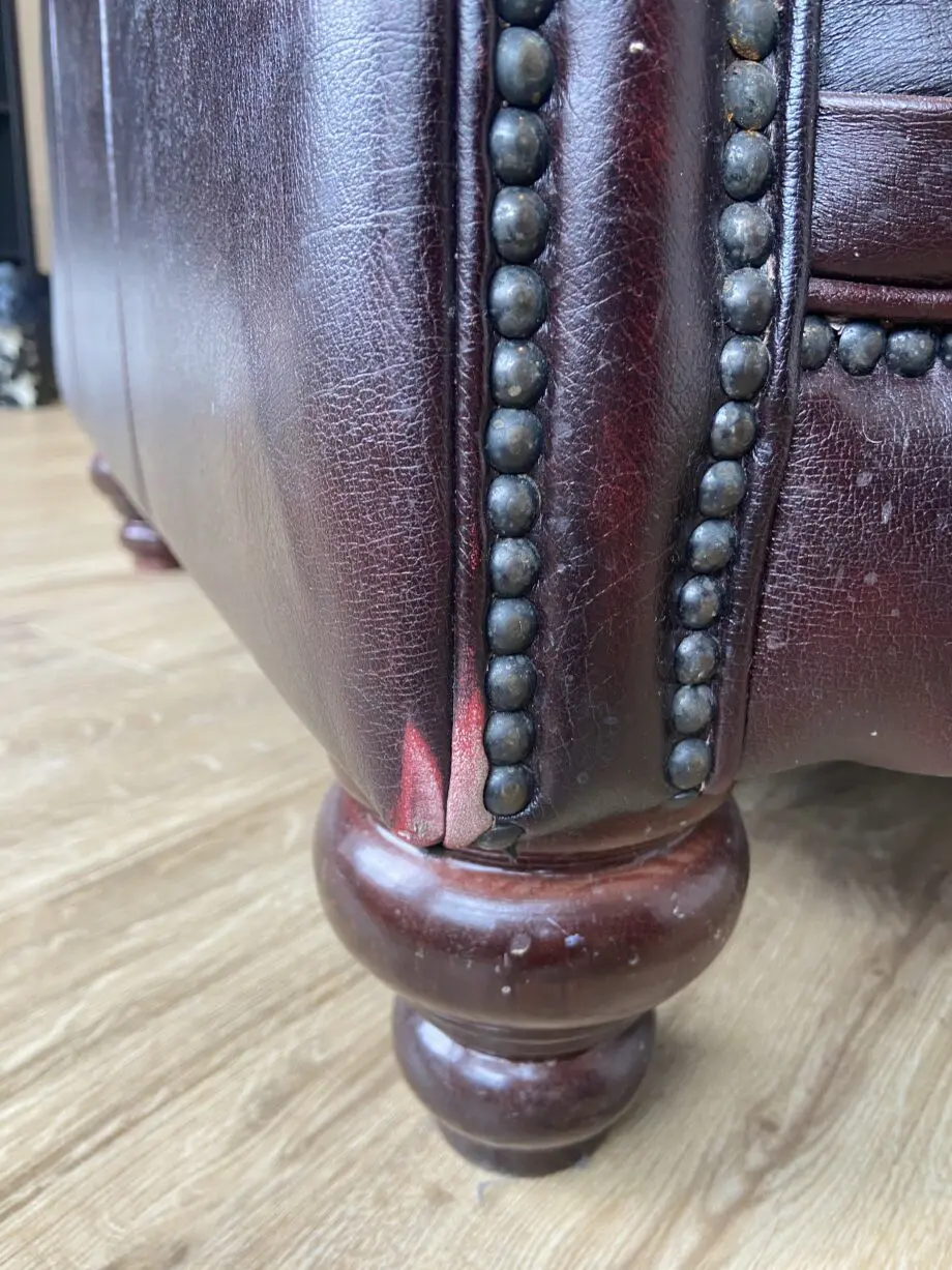 Hampton Chesterfield, Vintage Ox Blood, 3 seater