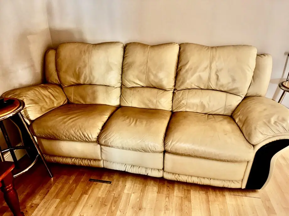 DFS Cream leather sofa set