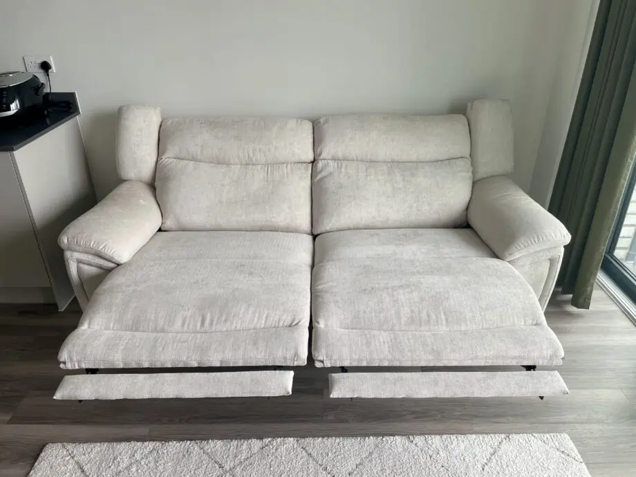 DFS Ivory Wren 3 Seater Sofa with Power Recliner