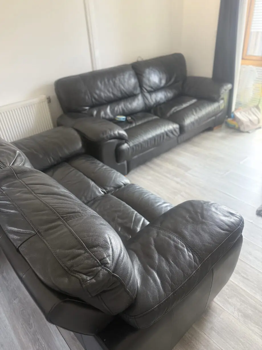 Very high quality sofa one 2 seater and one 3 seater