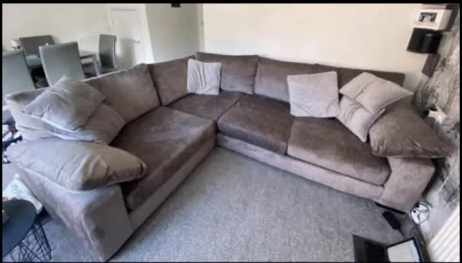 Lovely comfy corner sofa