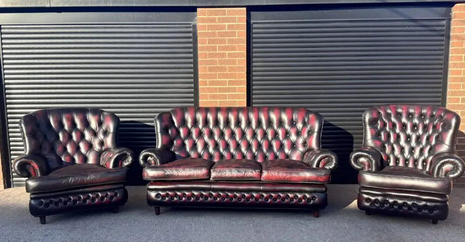 Leather chesterfield sofa set - Oxblood red