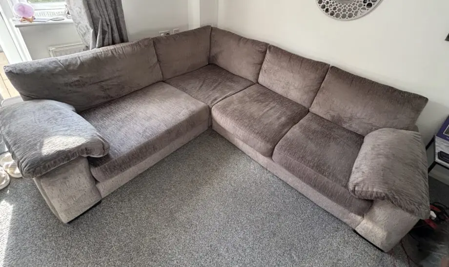 Lovely comfy corner sofa
