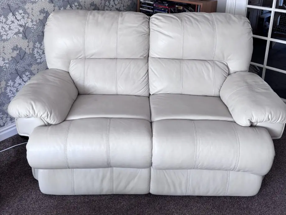 Two seater manual recliner