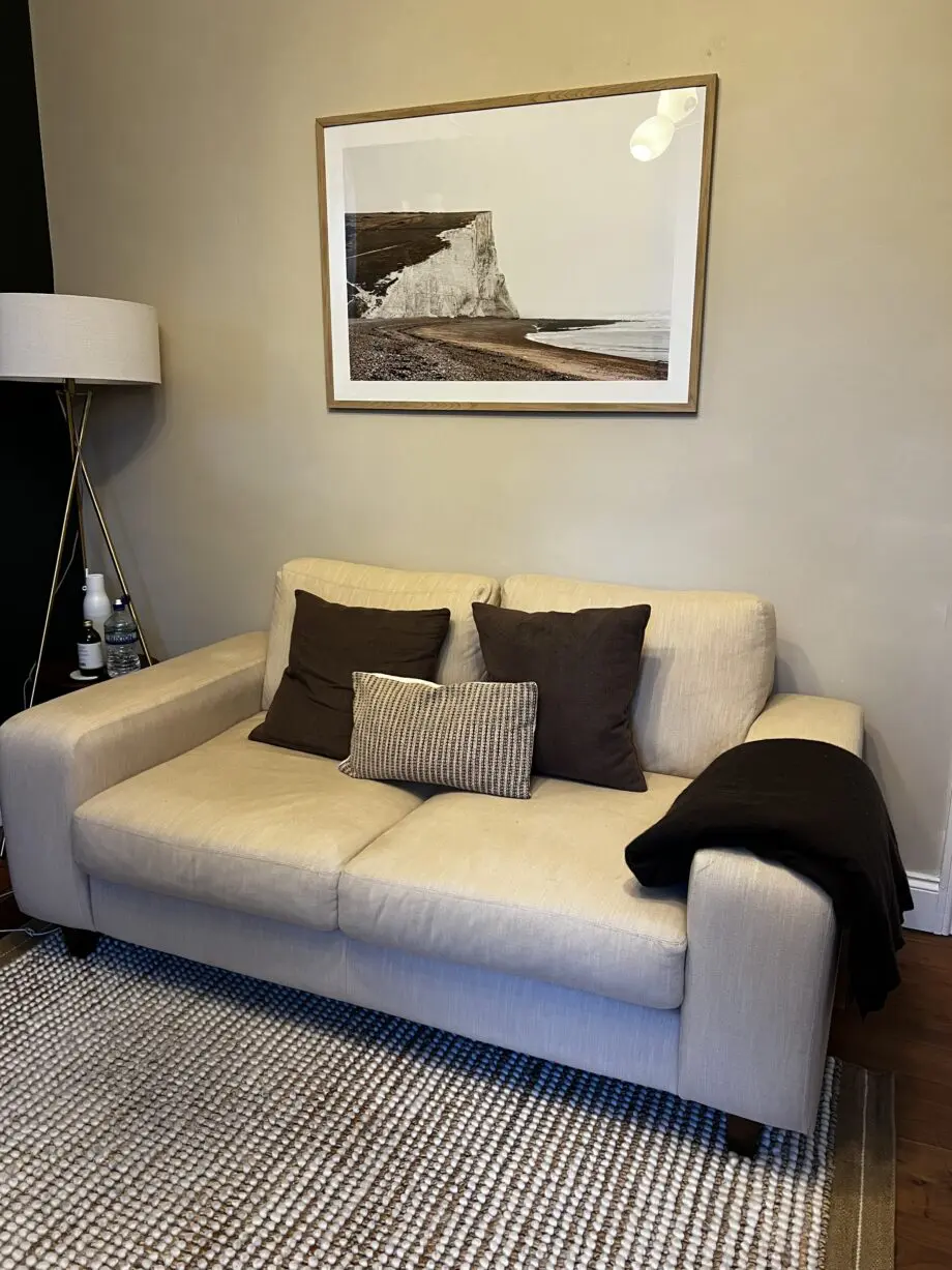 Custom Darlings of Chelsea Kingly 2.5 Seater Sofa in Candleglow