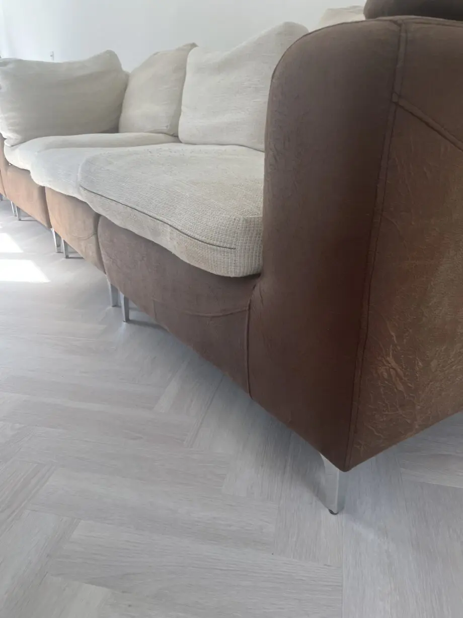 Corner sofa, 4 seats , foot stall /end piece.