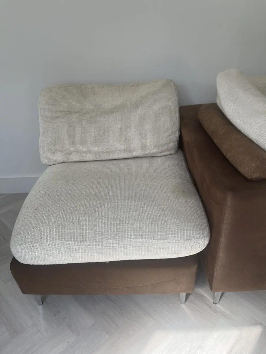 Corner sofa, 4 seats , foot stall /end piece.