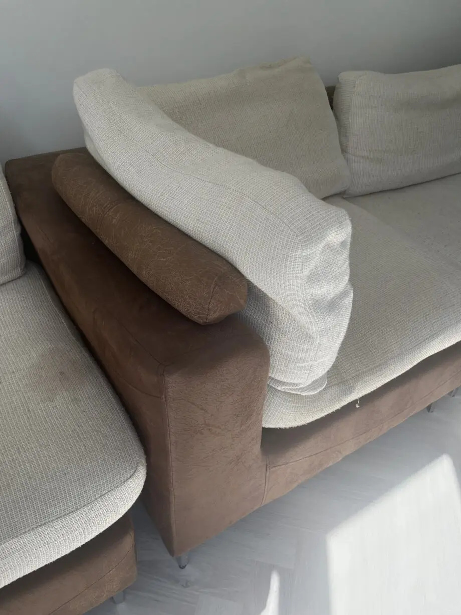 Corner sofa, 4 seats , foot stall /end piece.