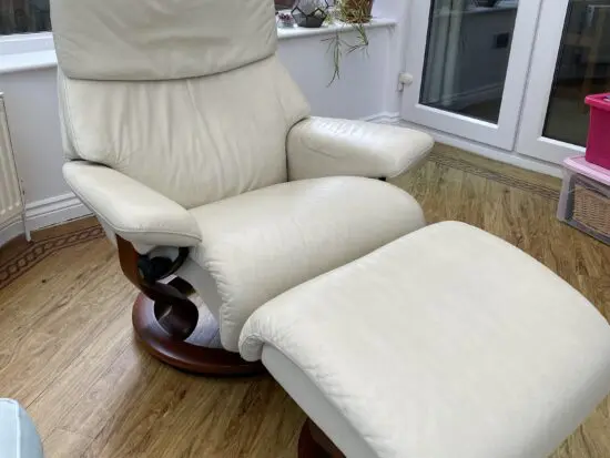 Stressless Cream Erkones leather chair