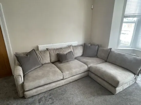 DFS Devine platinum excellent condition