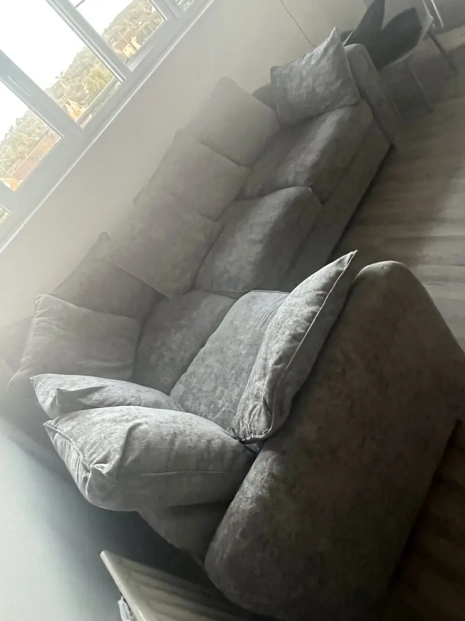 Grey sofa in Great condition