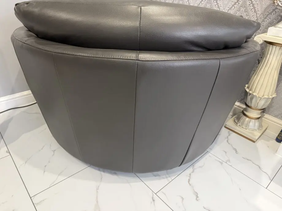 Swivel chair dfs leather