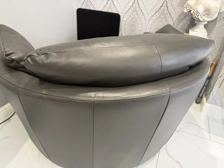 Swivel chair dfs leather