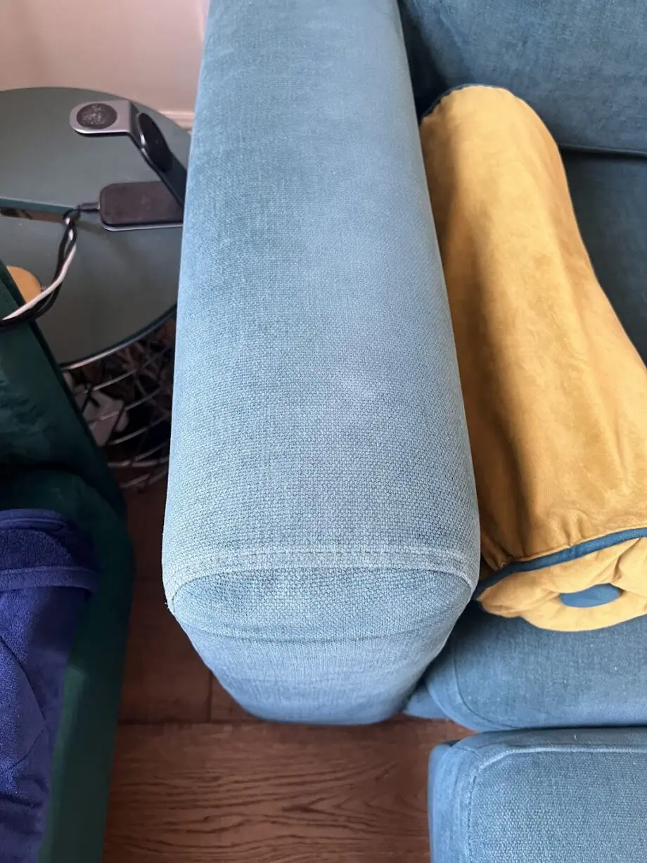 Snug ‘Big Chill’ sofa in Teal + footstool set