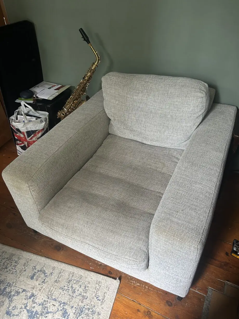 DFS Deep Armchair