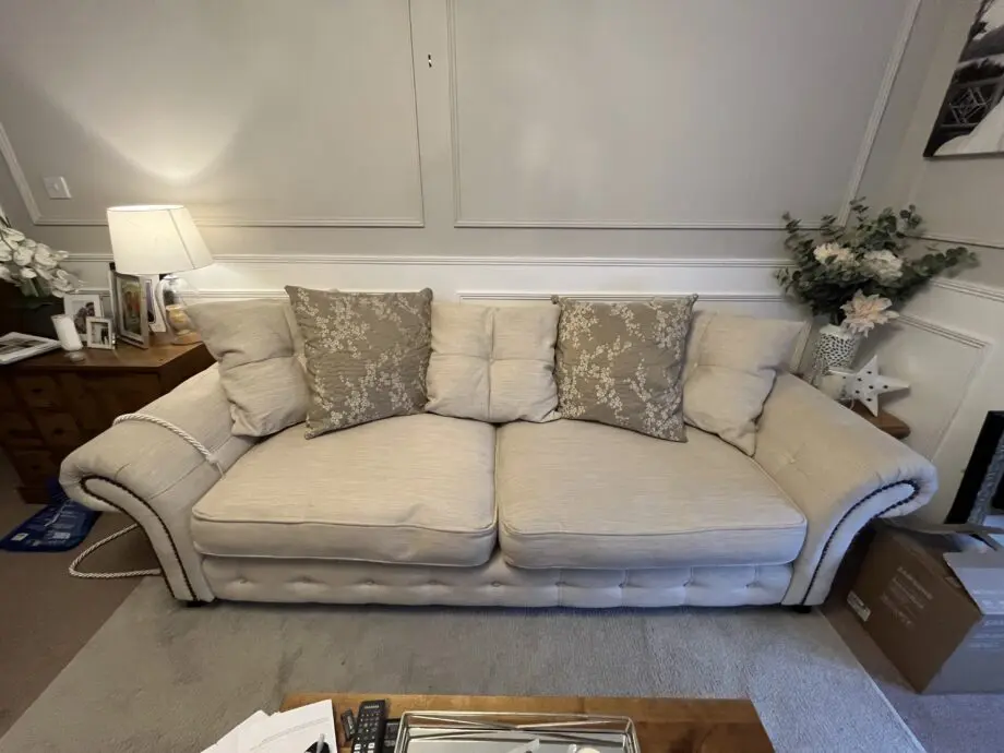 3 seater sofa and cuddle chair (ex DFS)