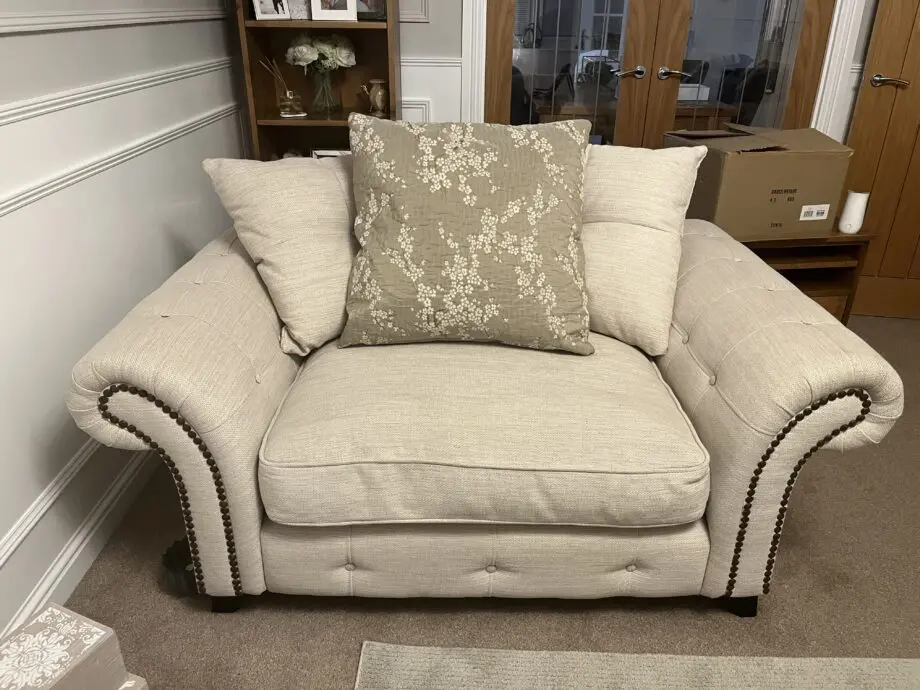 3 seater sofa and cuddle chair (ex DFS)
