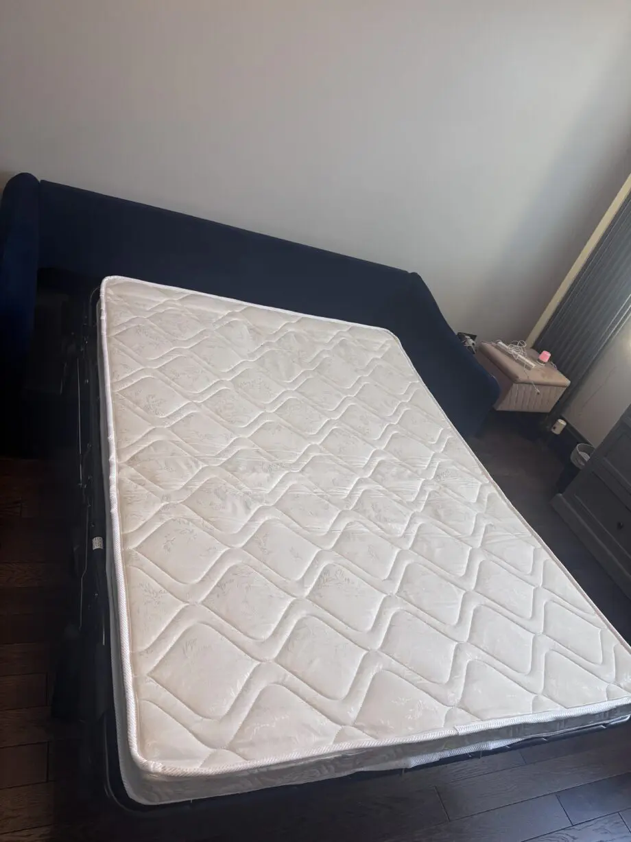 Snug Sofa Bed in Blue