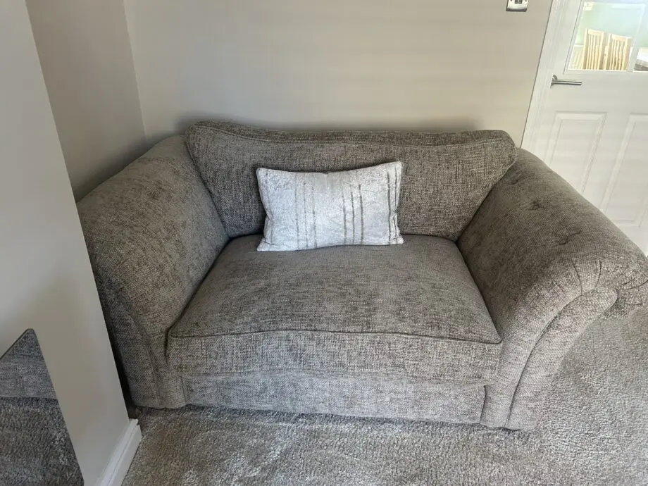 Beige 4 seater and cuddle chair