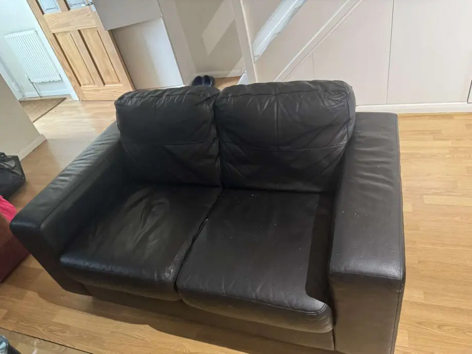 Sitting room sofa and centre table