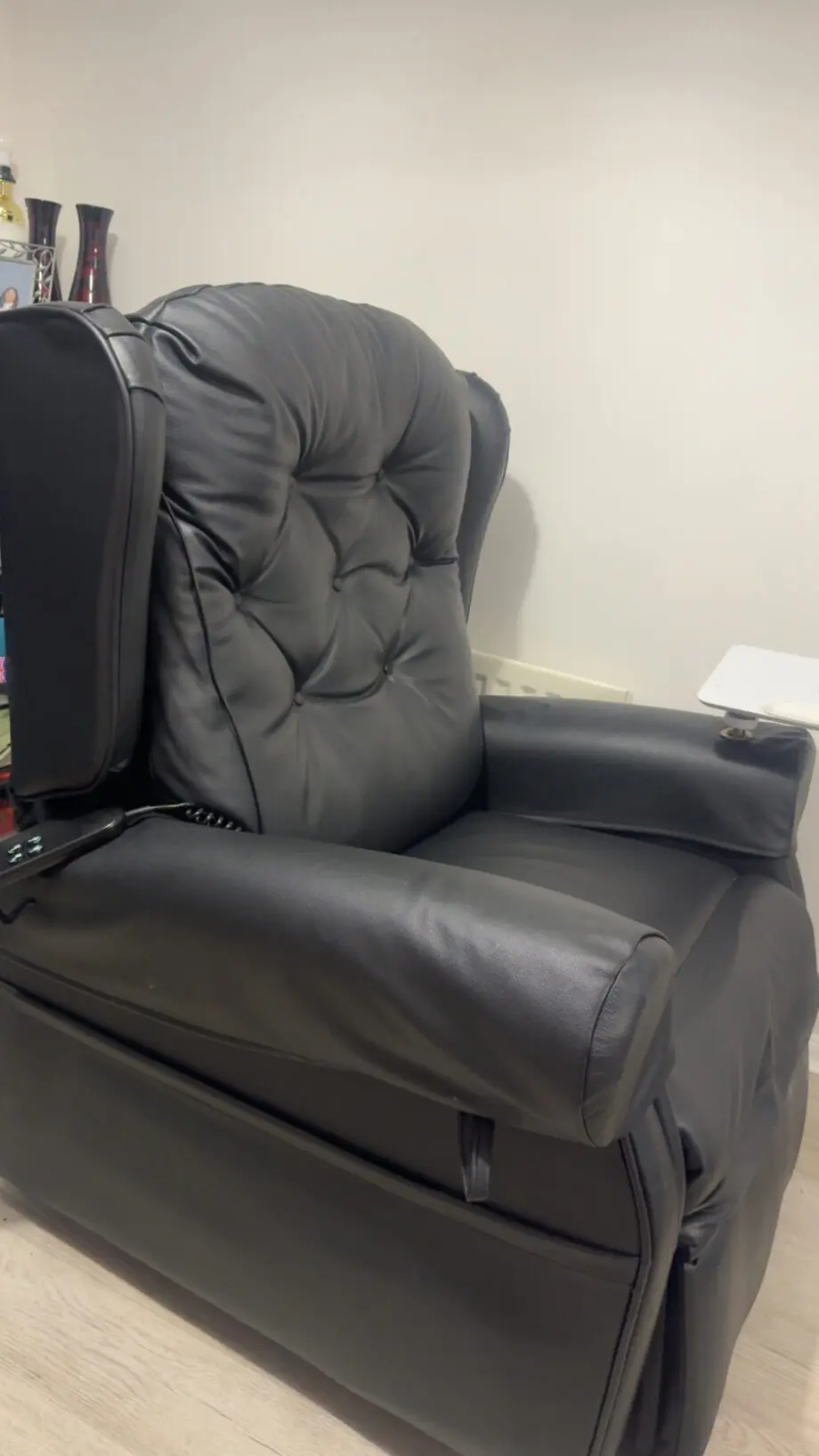 Black electric chair with massage .