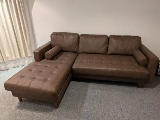 Zoe Corner Sofa – Elegant Design, Must-Go Deal