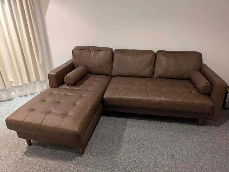 Zoe Corner Sofa – Elegant Design, Must-Go Deal
