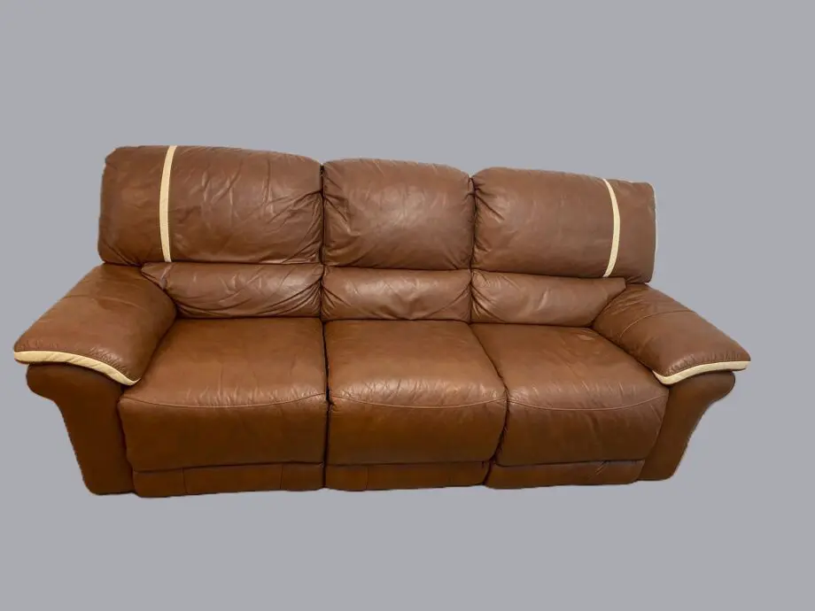 Brown 3-Seater Leather Recliner Sofa – Gently Used & Super Comfortable