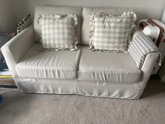 Willow & Hall - The Gifford Sofabed - cream