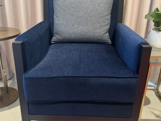 Bradley Accent Chairs in Blue (Velvet)