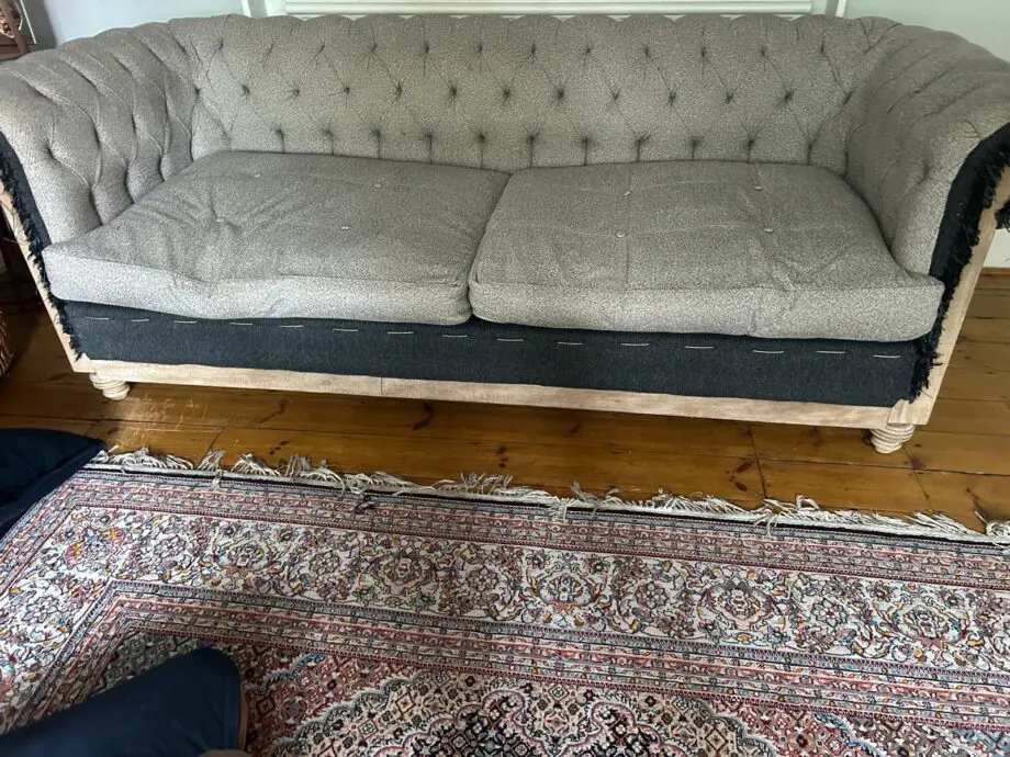 Luxury American & Italian Sofa Set – 4 & 3 Seater