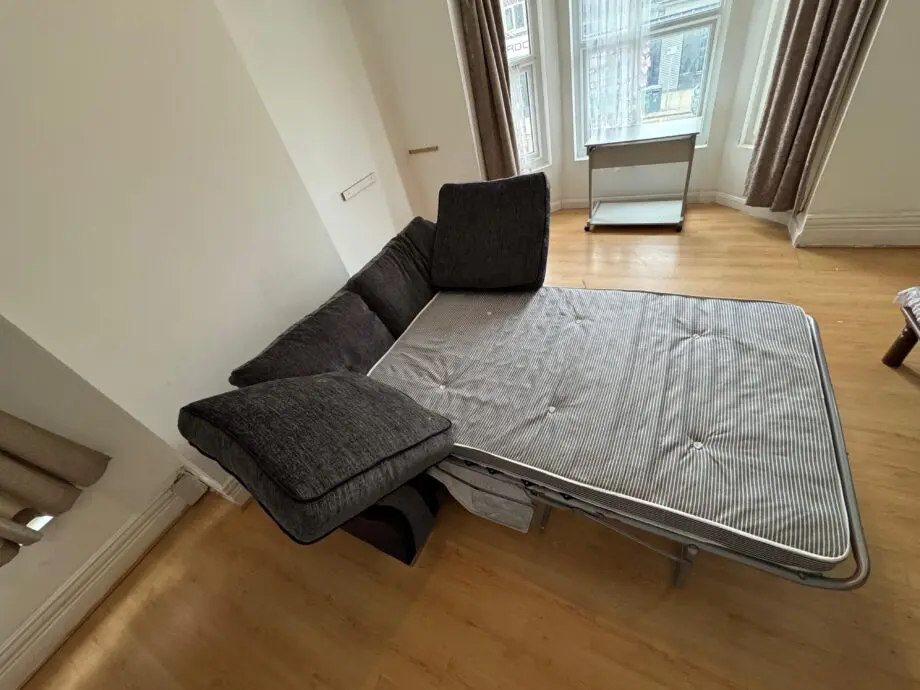 PRELOVED SOFA BED