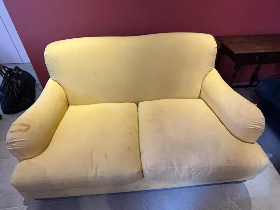 Darling of Chelsea 2/3 seater sofa