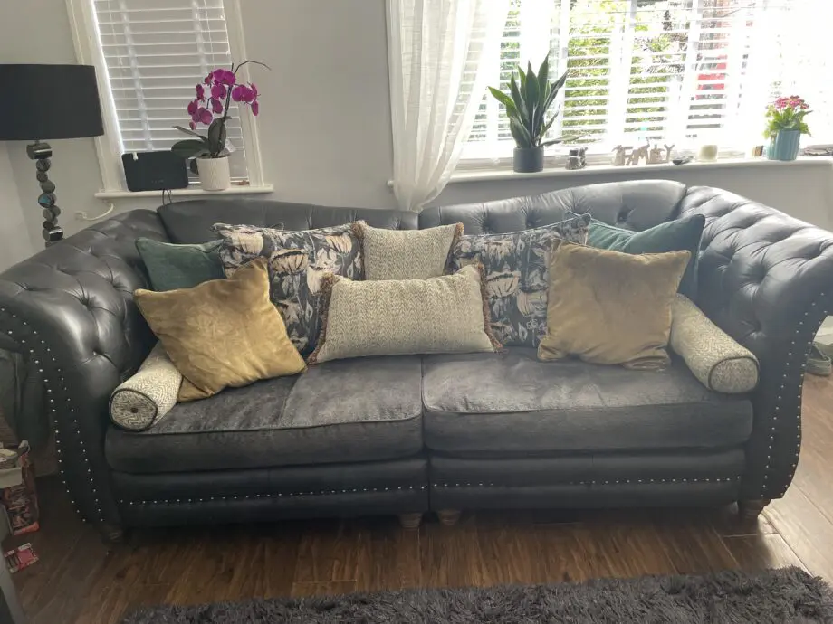 4 seater Persia & love chair from sofology