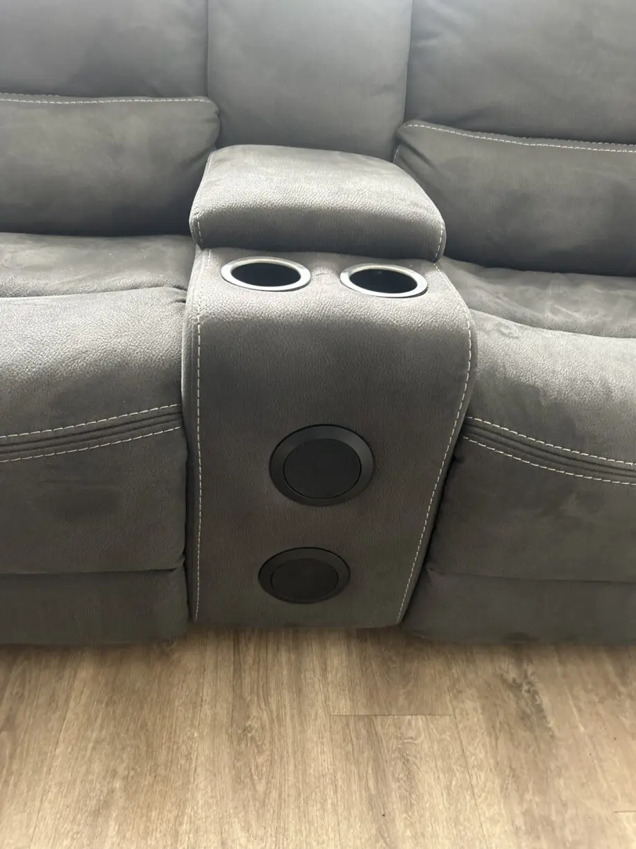Scs Preston sofas recliner