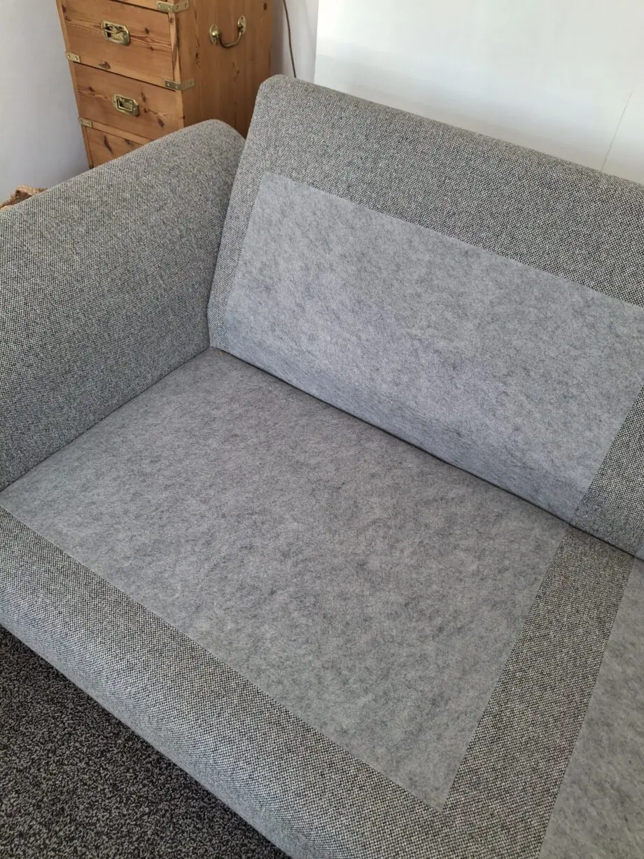 Dark grey lge 2 seater sofa