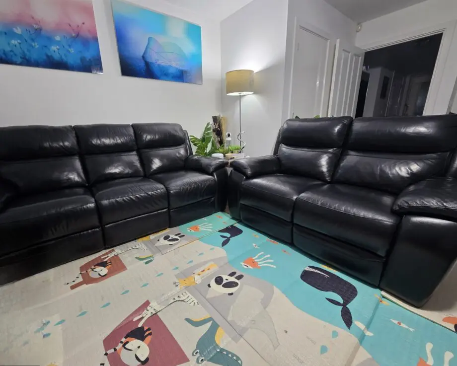 Sofa Set- model Warren Harveys- recliner black leather Sofa set