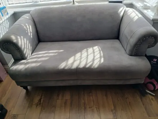 Excellent grey chesterfield style