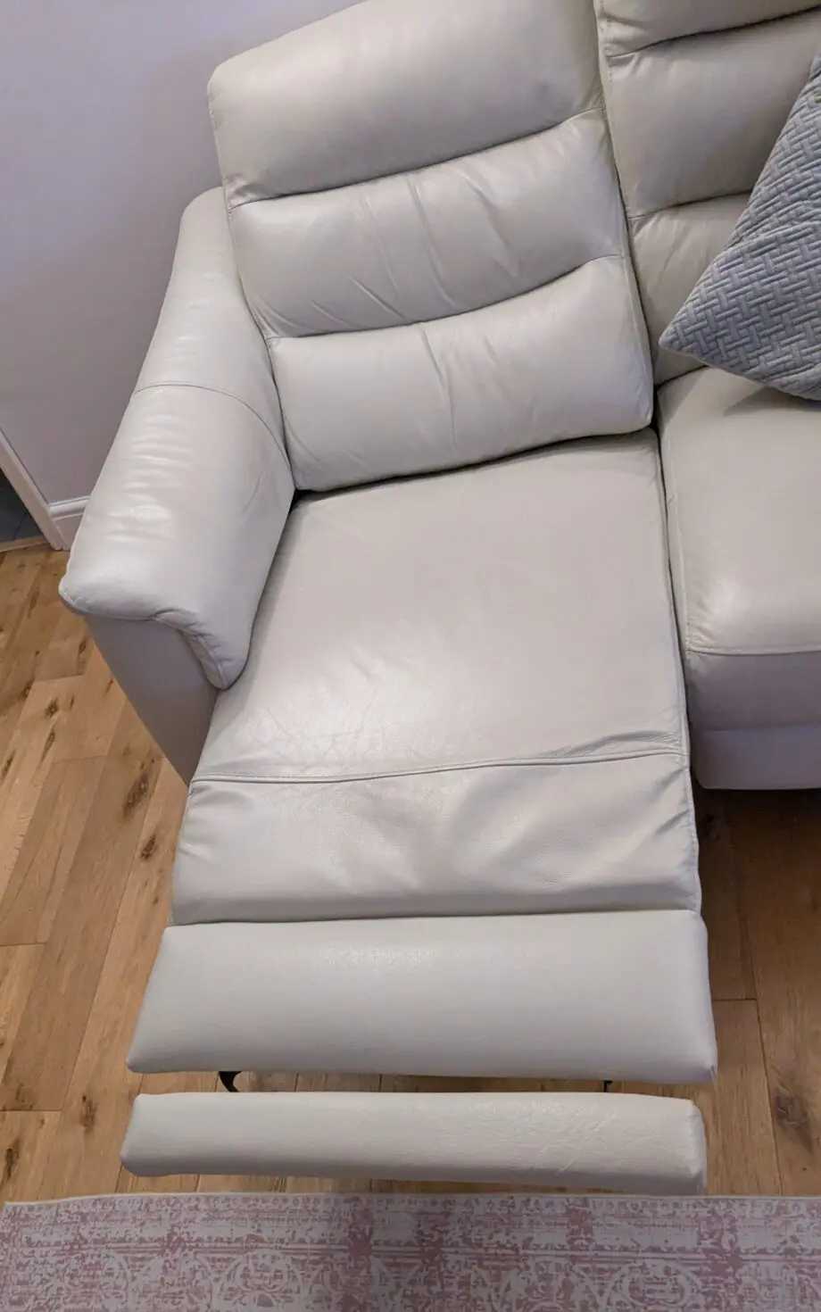 Leather sofa set