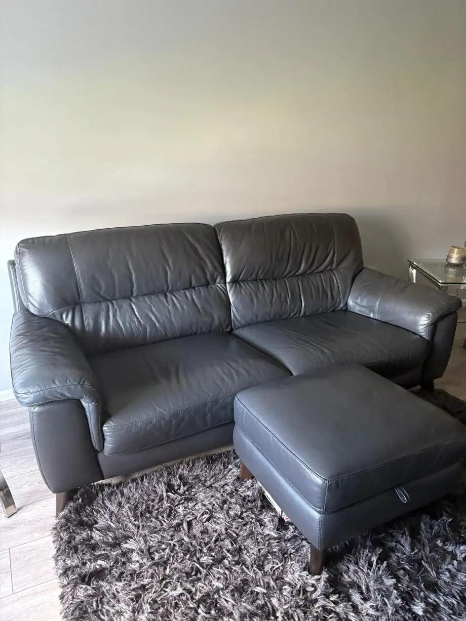 DFS Modern Leather Black Sofa set