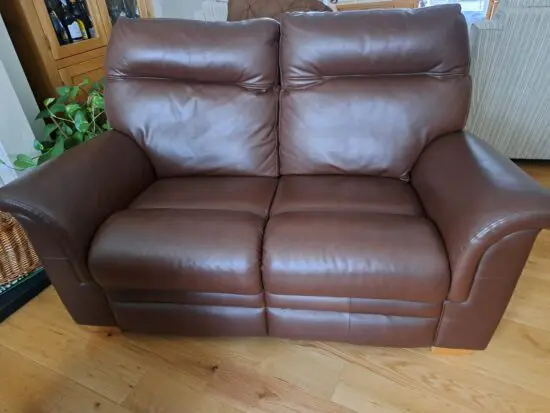 Parker Knoll Premium Quality workmanship leather Como oak 2 seater sofas